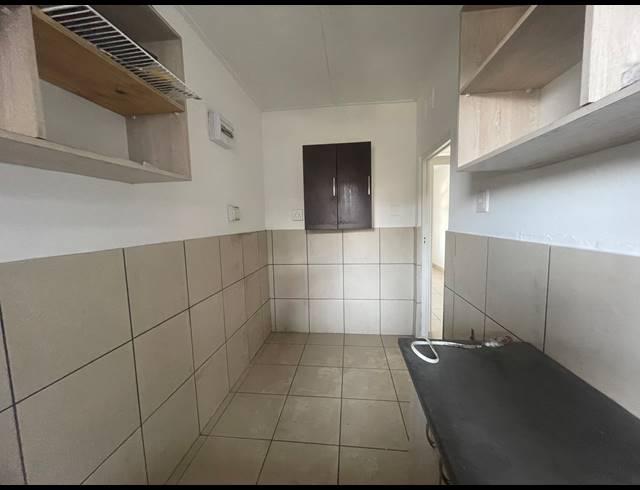 1 BEDROOM APARTMENT TO LET IN SEA VIEW